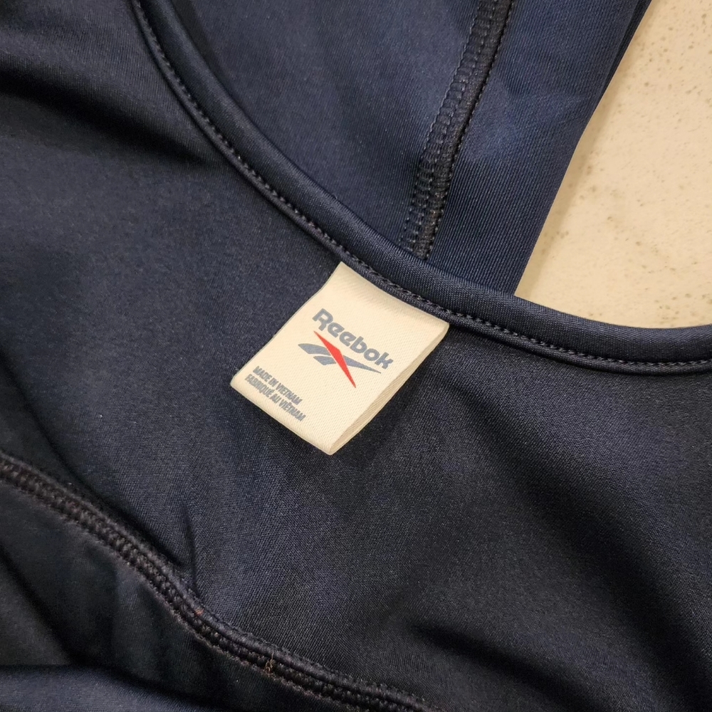 Vector Reebok Set - image 6